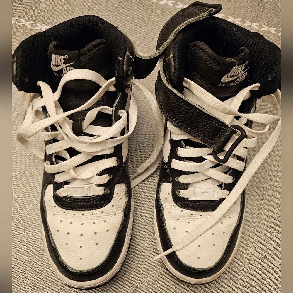 Women's High Top Nike Air Force 1